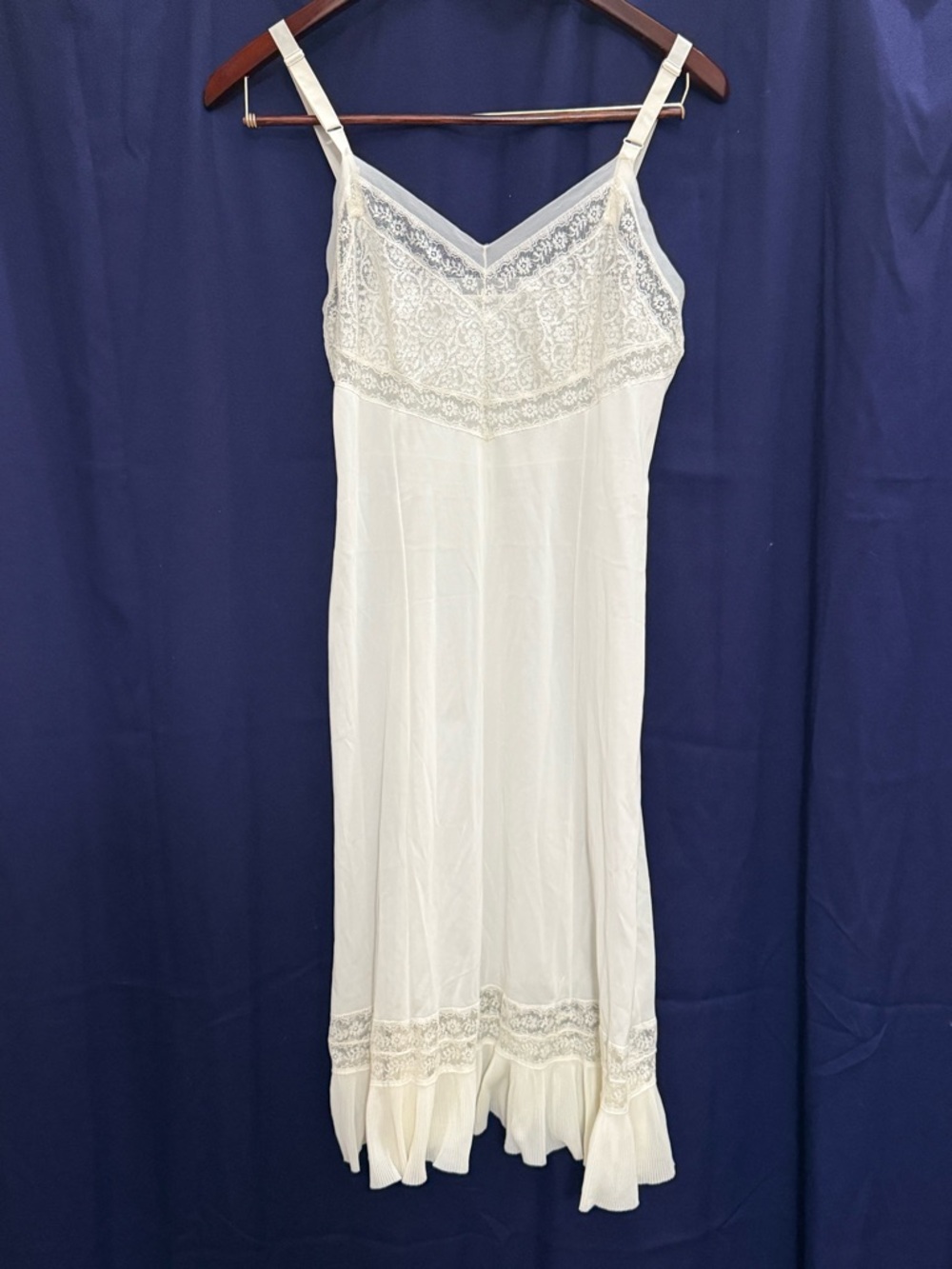 VTG Ivory Lace Slip Dress Pleated Ruffle Hem Nylon Coquette Bridal Midi